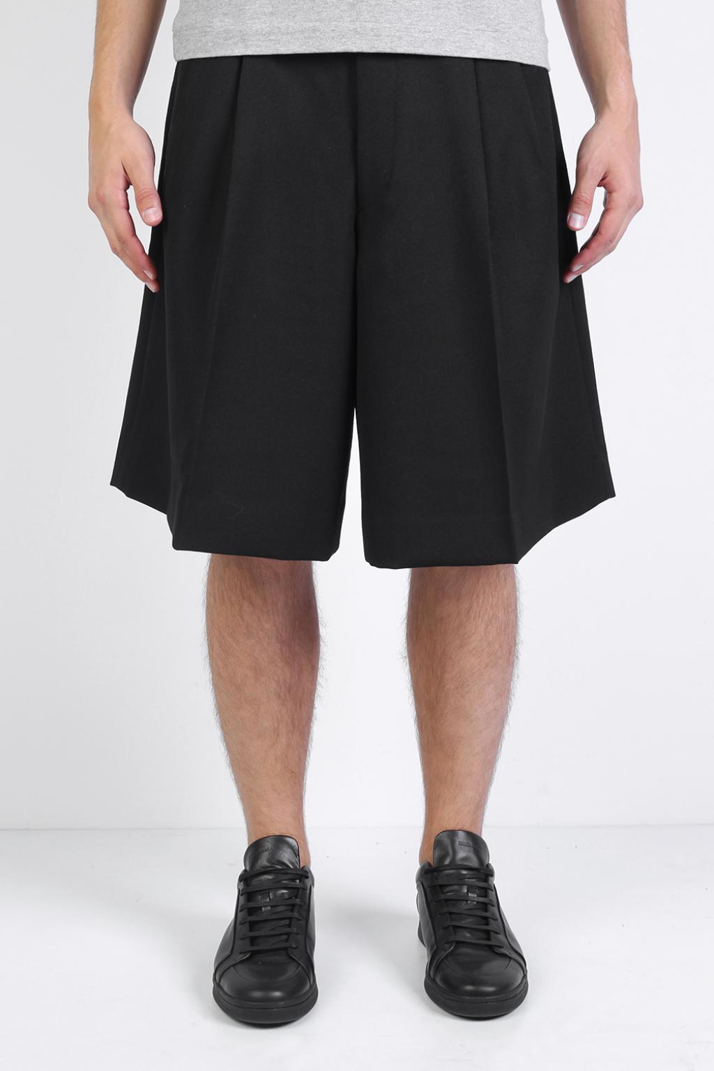 Comme des Garçons Homme Plus Wide pleat-front shorts | Men's